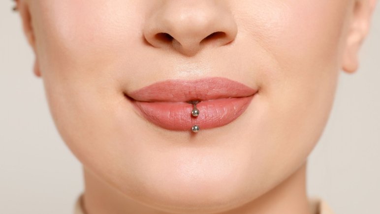Piercing oral y salud oral
